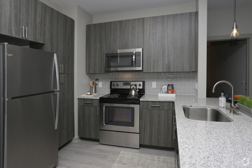 More Photos Of 114 Earle St, Clemson Apartments For Lease