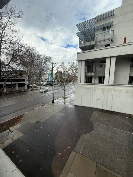 More Photos Of 93 Devine St, San Jose Office For Lease