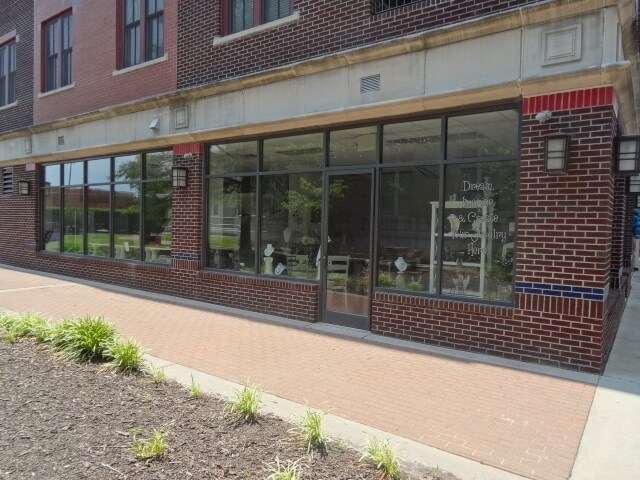 More Photos Of 311-345 Hay St, Fayetteville Apartments For Lease