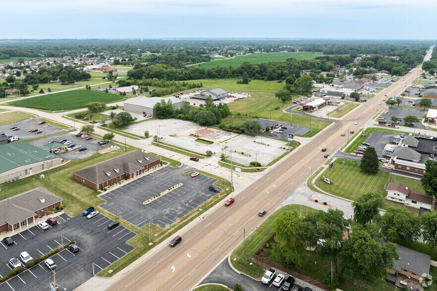 More Photos Of 4390 N Illinois St, Swansea Land For Sale