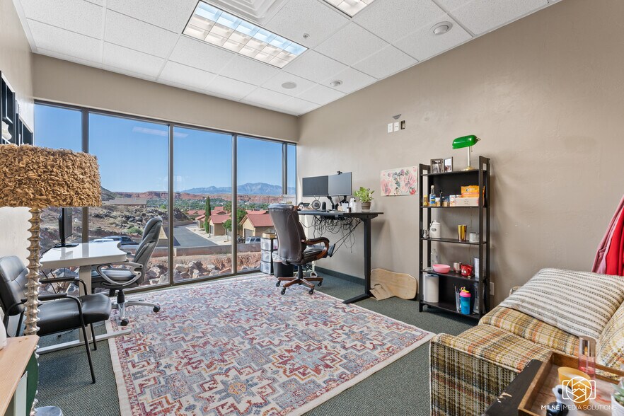 More Photos Of 1173 S 250 W, St George Office Residential For Lease