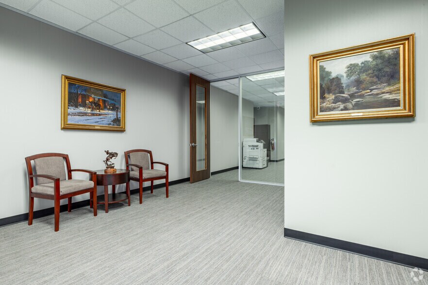 More Photos Of 2700 Research Forest Dr, The Woodlands Office For Lease
