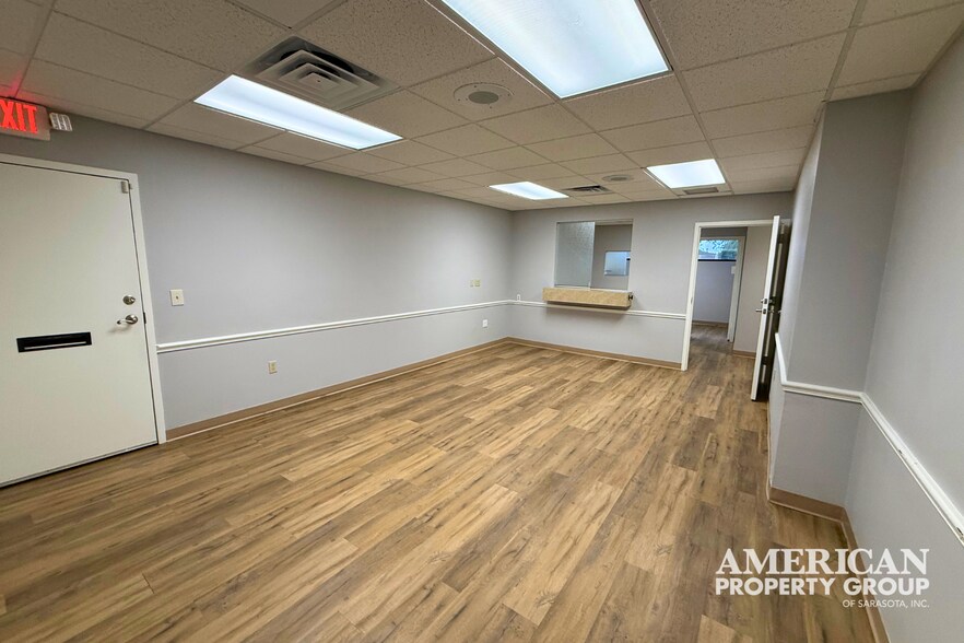 More Photos Of 201 4th Ave, Bradenton Medical For Sale