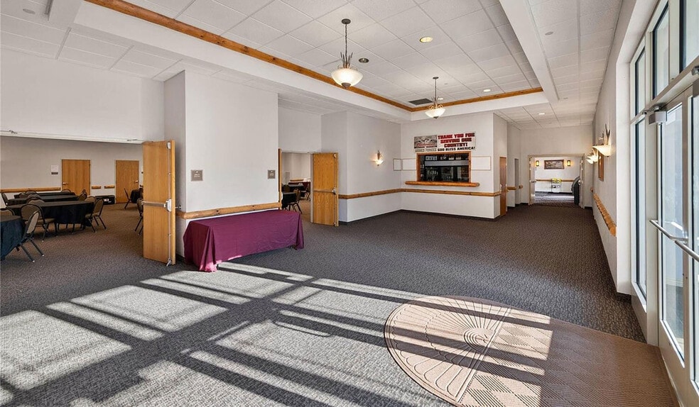 More Photos Of 1738 Comfort Dr, Tomahawk Hotel For Sale