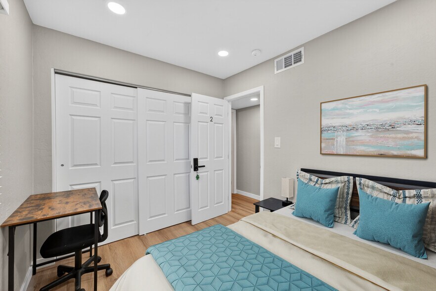 More Photos Of 5038 N 18th Ave, Phoenix Multifamily For Sale