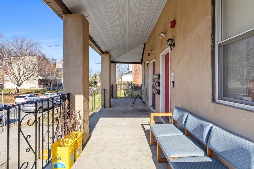 More Photos Of 3301-3303 N 16th St, Philadelphia Apartments For Sale