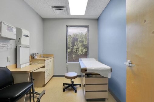 More Photos Of 12 Sammy McGhee Blvd, Jasper Medical For Sale