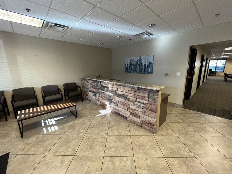 More Photos Of 36600 N Pima Rd, Carefree Office For Lease
