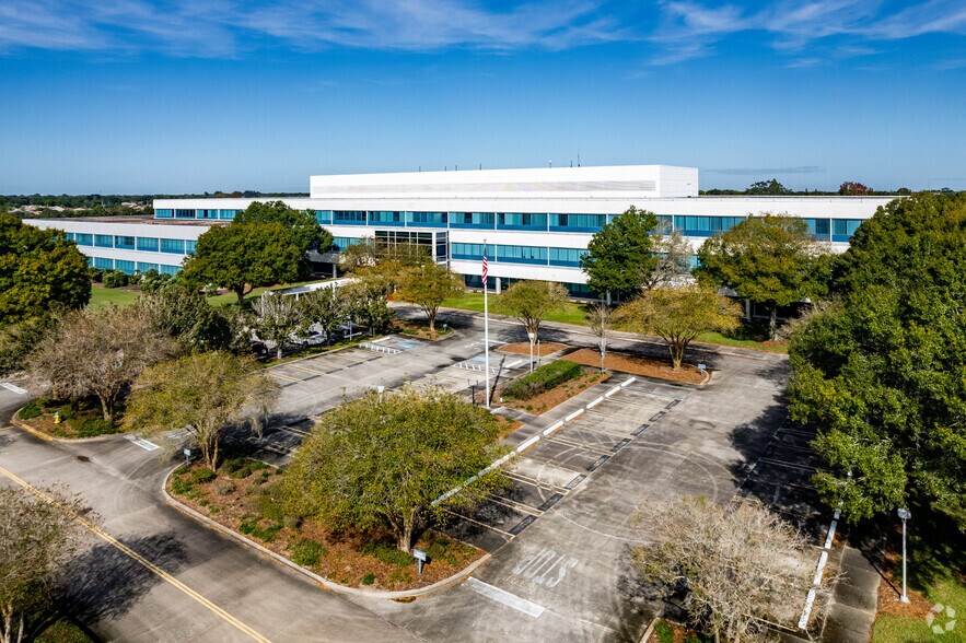 More Photos Of 7401 Cypress Gardens Blvd, Winter Haven Office For Lease