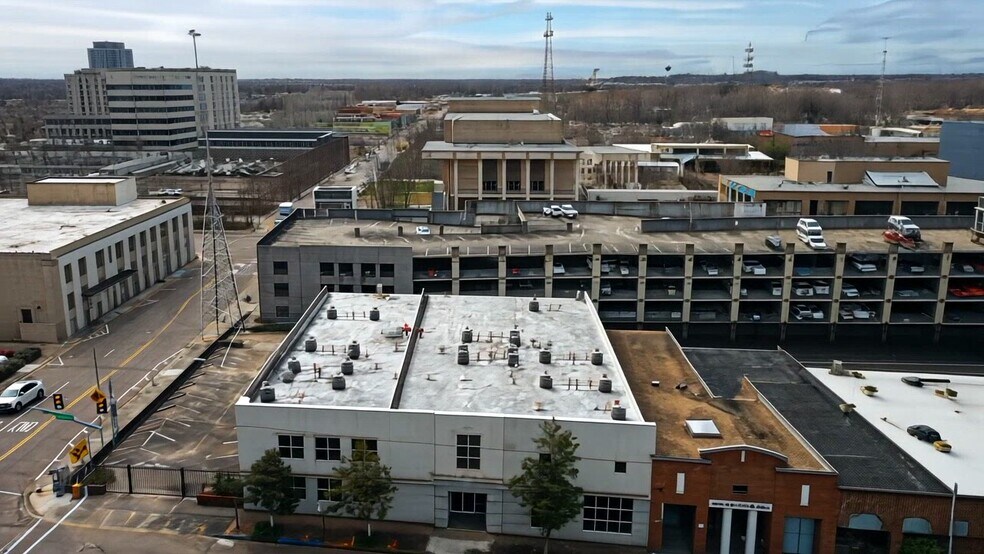 More Photos Of 277 E Pearl St, Jackson Office For Sale