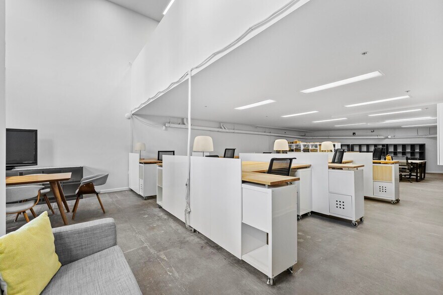 More Photos Of 50 29th St, San Francisco Apartments For Sale