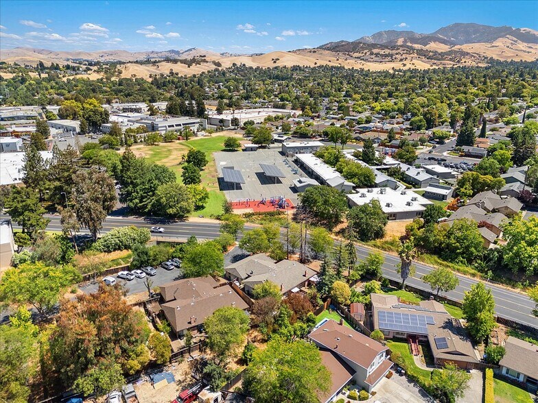 More Photos Of 2275 Whitman Rd, Concord Apartments For Sale