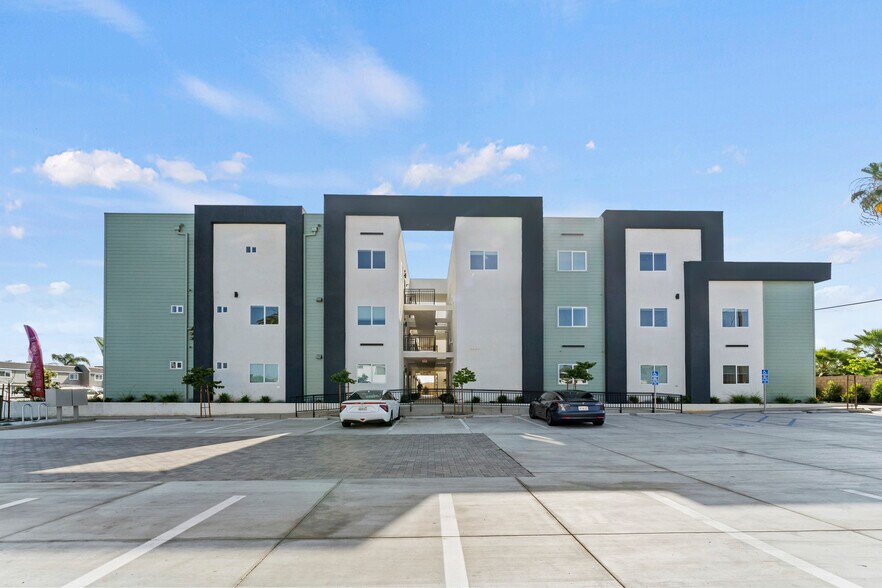 More Photos Of 13857 Leffingwell Rd, Whittier Apartments For Sale