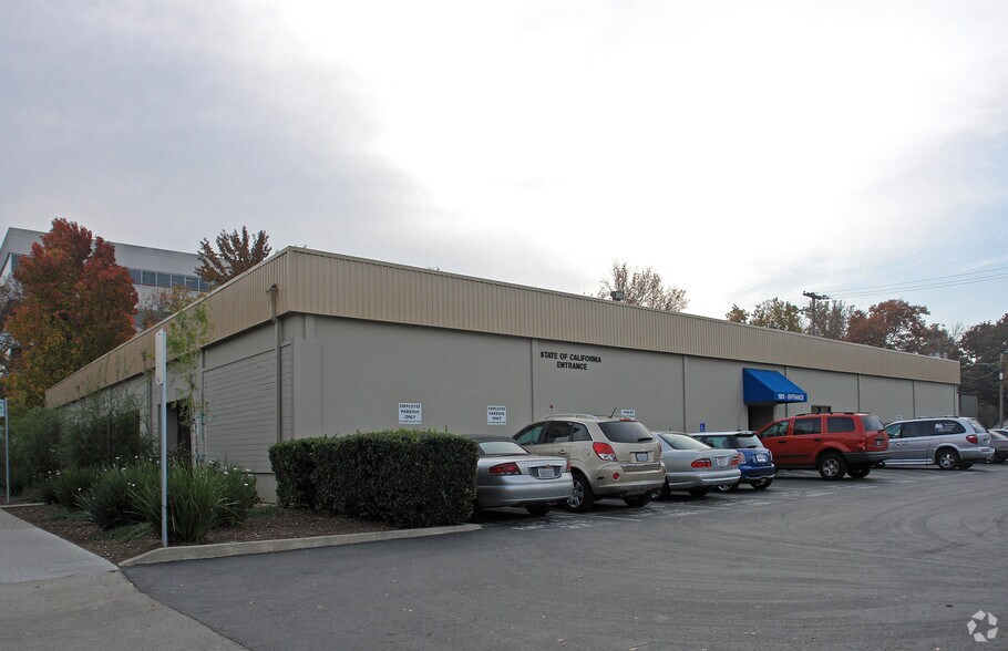 More Photos Of 1800-1814 15th St, Sacramento General Retail For Lease