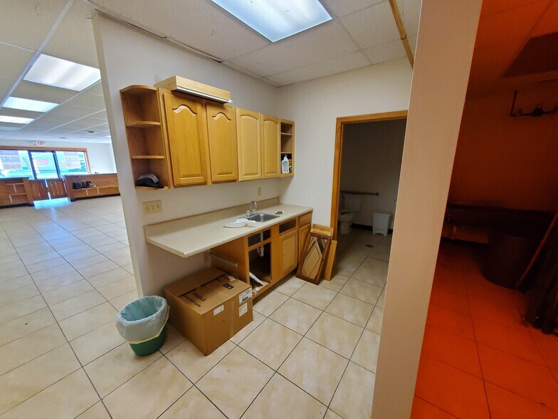 More Photos Of 4448 Main St, Brown City Storefront Retail Office For Lease