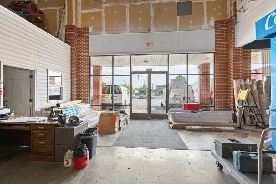 More Photos Of 4416-4434 Lafayette Blvd, Fredericksburg Storefront Retail Office For Sale