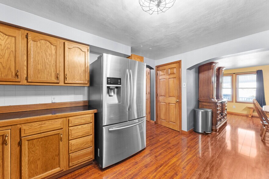 More Photos Of 29560 Reames Ln, Jonesburg Industrial For Sale