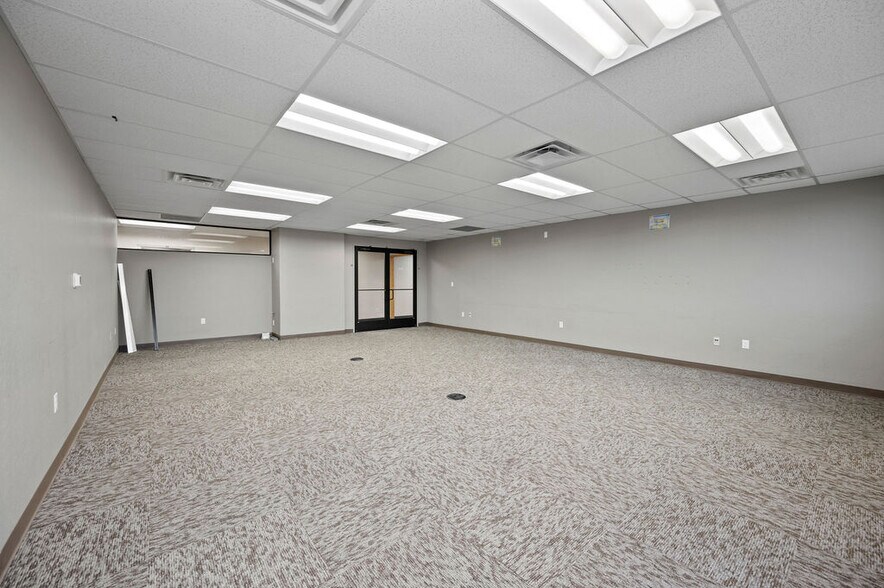 More Photos Of 2768 Compass Dr, Grand Junction Office For Lease