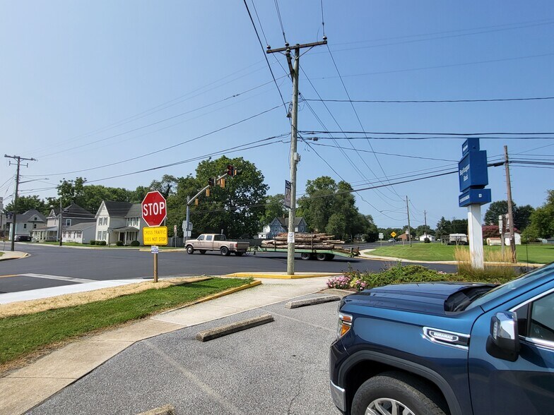 More Photos Of 100 Delaware Ave, Hurlock Restaurant For Sale