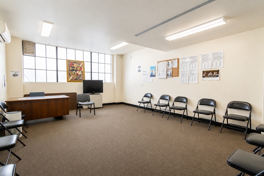 More Photos Of 154-170 Capp St, San Francisco Flex For Sale
