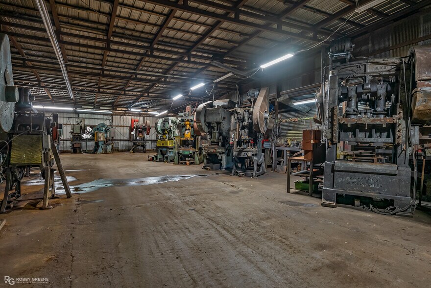 More Photos Of 1326 East St, Minden Industrial For Sale