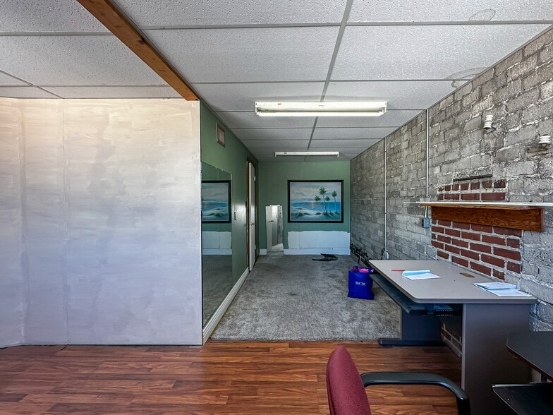 More Photos Of 121 S Kentucky Ave, Lakeland Storefront For Lease