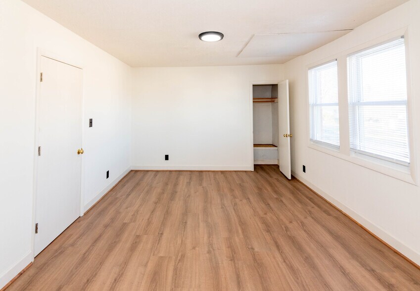 More Photos Of , Arbutus Multifamily For Sale
