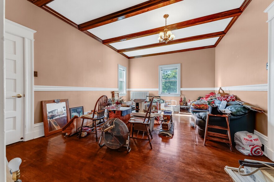 More Photos Of 1266 National Pike, Hopwood Apartments For Sale