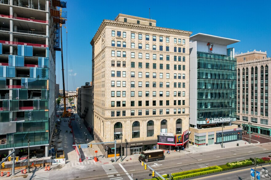 More Photos Of 2111-2115 Woodward Ave, Detroit Office For Lease