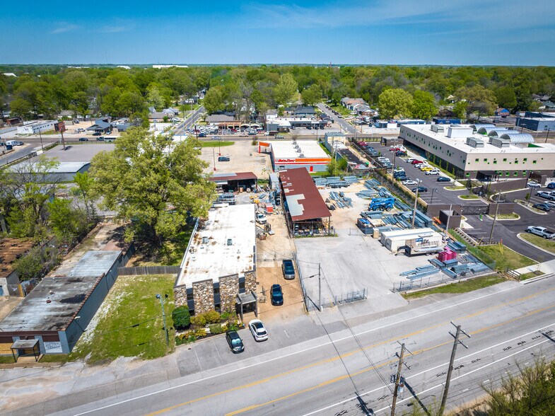 More Photos Of 3166 Broad Ave, Memphis Warehouse For Sale