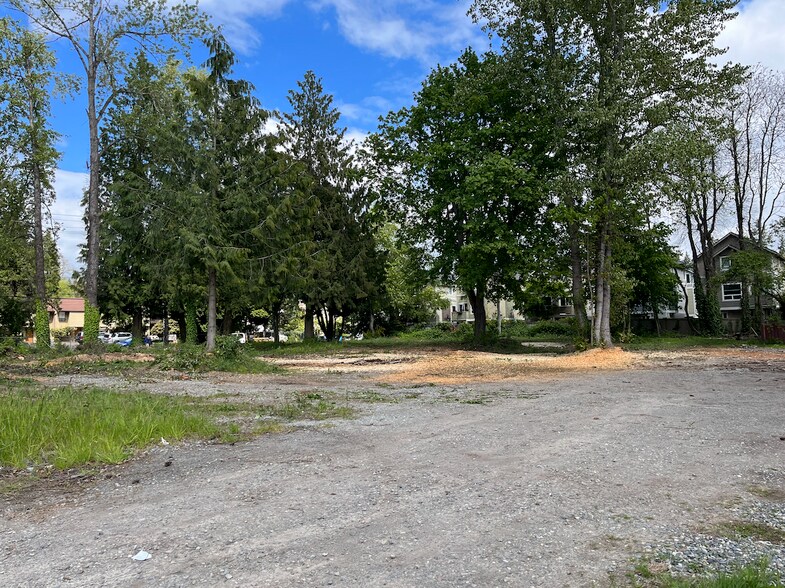 More Photos Of 1717 NE 145th St, Seattle Land For Lease