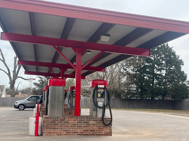 More Photos Of 16400 NE 23rd St, Choctaw Carwash For Sale