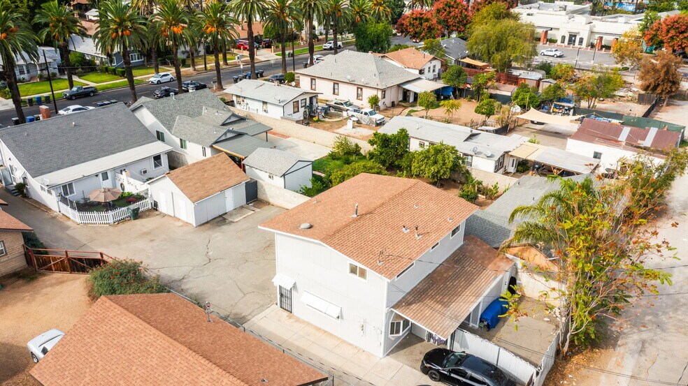 More Photos Of 3717 Roosevelt St, Riverside Multifamily For Sale