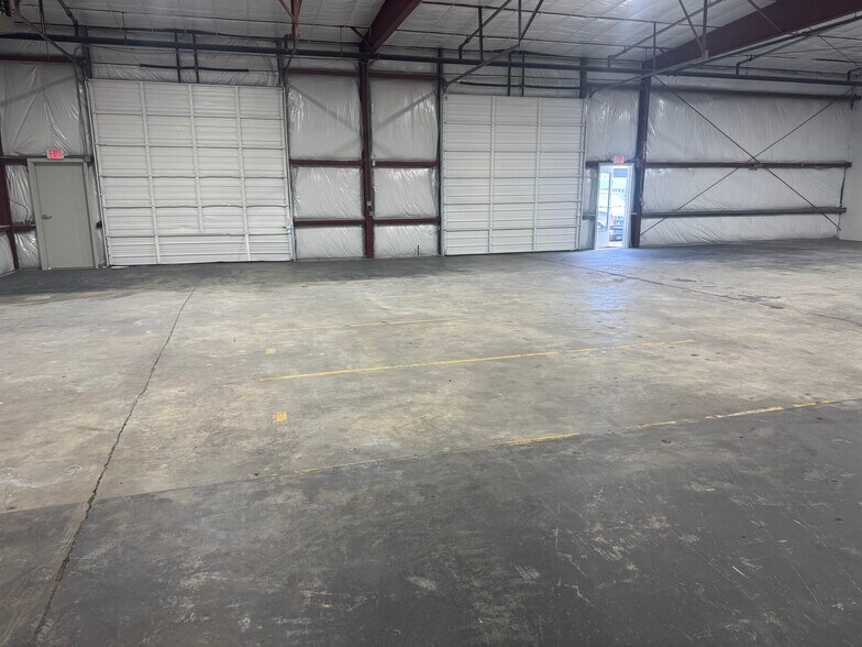 More Photos Of 3609 River Rd, Johns Island Flex For Lease