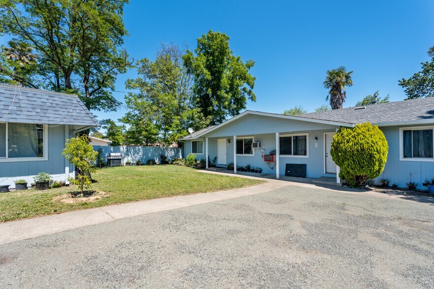More Photos Of 1155 S Dora St, Ukiah Apartments For Sale