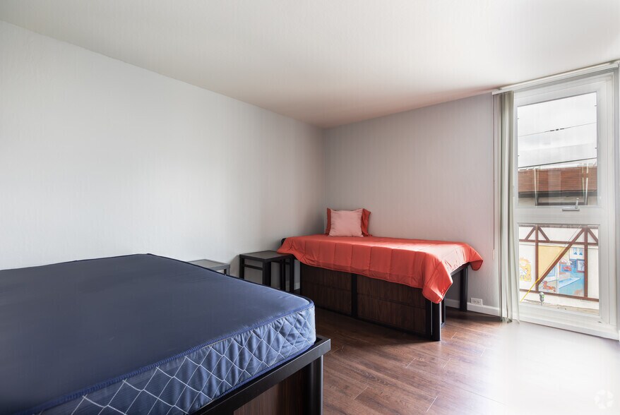 More Photos Of 1709 Shattuck Ave, Berkeley Apartments For Sale