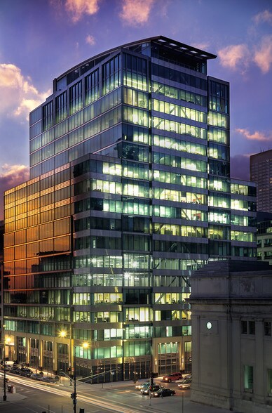 More Photos Of 550 W Jackson Blvd, Chicago Office For Lease