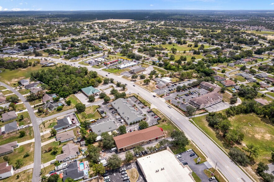 More Photos Of 5149 Mariner Blvd, Spring Hill Flex For Sale