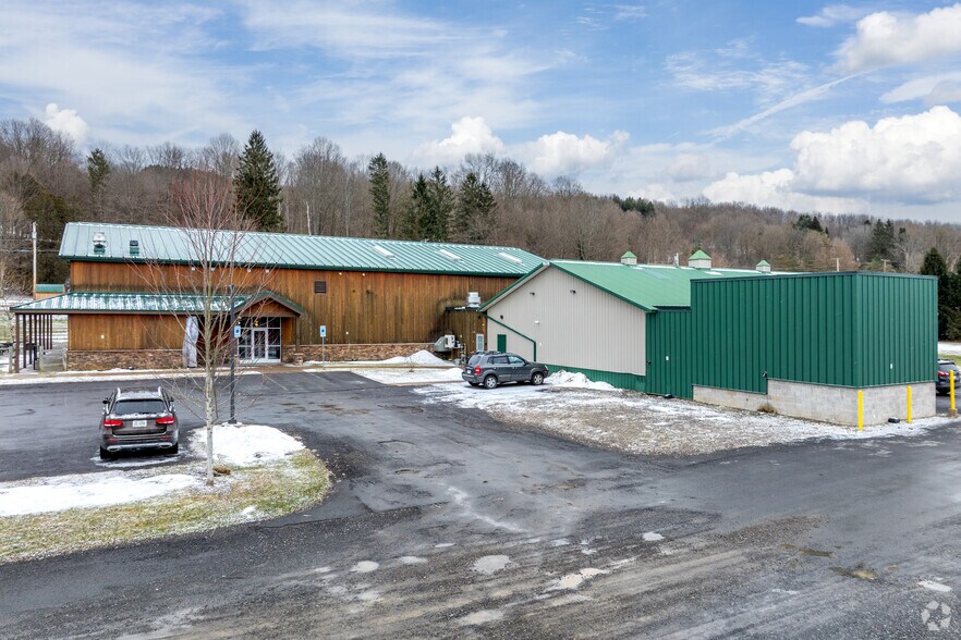 More Photos Of 1727 New York 12B, Hamilton General Retail For Sale