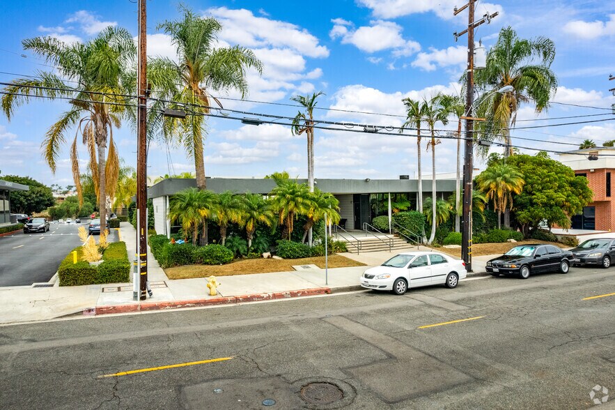 More Photos Of 1360 W 6th St, San Pedro Unknown For Lease