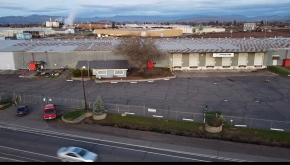 Primary Photo Of 7930 Agate Rd, White City Warehouse For Lease