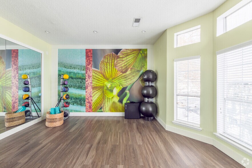 More Photos Of 100 Elena St, Cranston Apartments For Sale