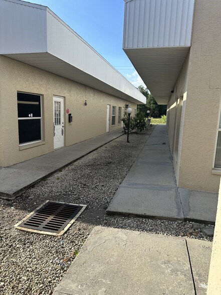 More Photos Of 18350 Paulson Dr, Port Charlotte Warehouse For Sale
