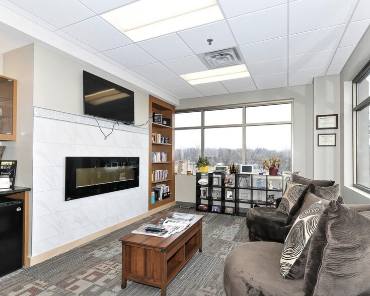 More Photos Of 9000 Quantrelle Ave NE, Otsego Office For Lease