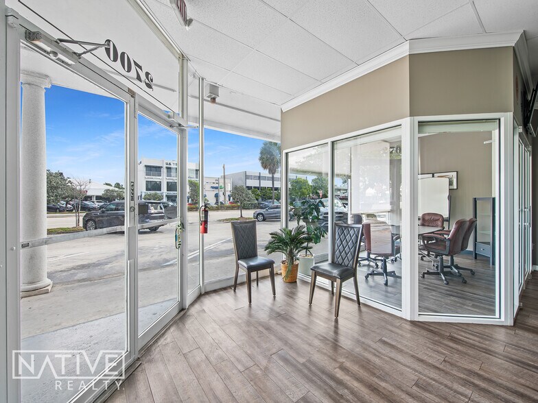 More Photos Of 2700 E Oakland Park Blvd, Fort Lauderdale Office For Sale
