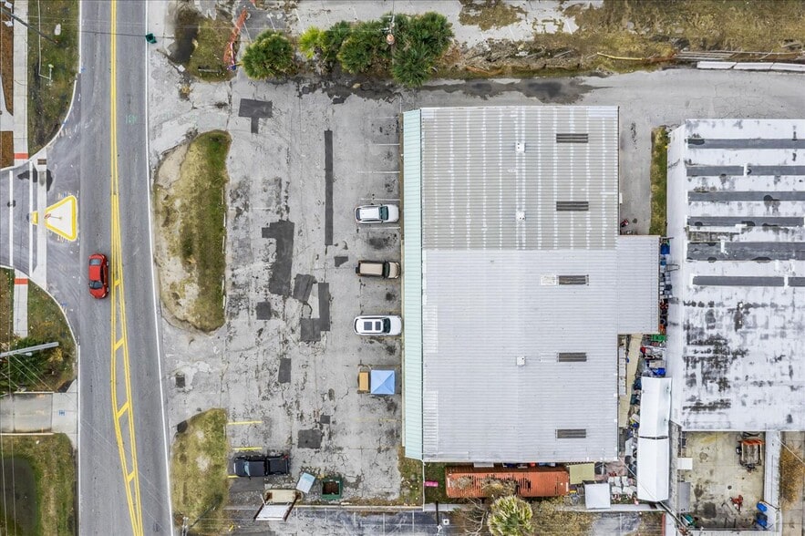 More Photos Of 95-99 S Plumosa St, Merritt Island General Retail For Sale