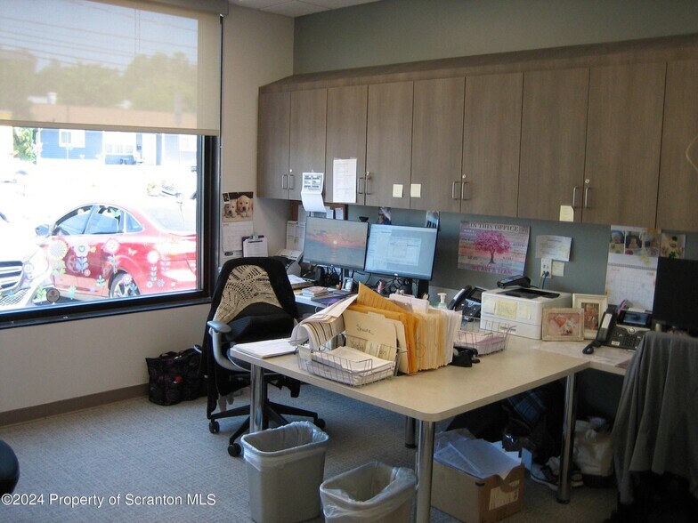 More Photos Of 316 Main St, Dickson City Medical For Sale