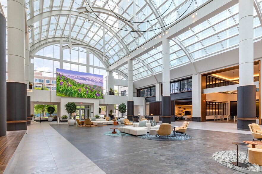 More Photos Of 541-573 Main St, Atlanta Office For Lease