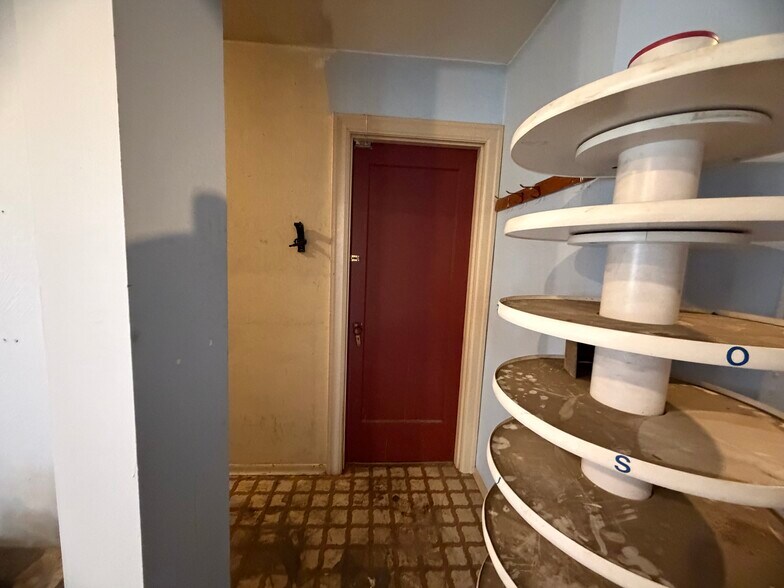 More Photos Of 200-206 E 4th Ave, Ellensburg General Retail For Lease