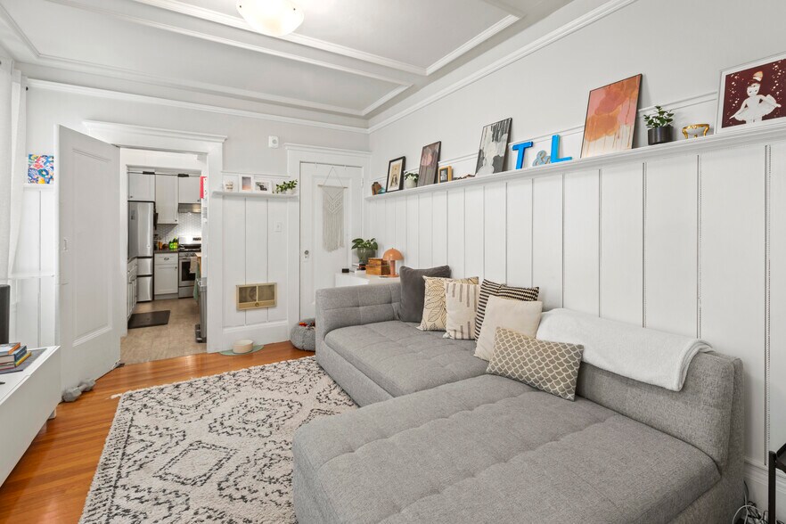 More Photos Of 1418 Leavenworth St, San Francisco Apartments For Sale